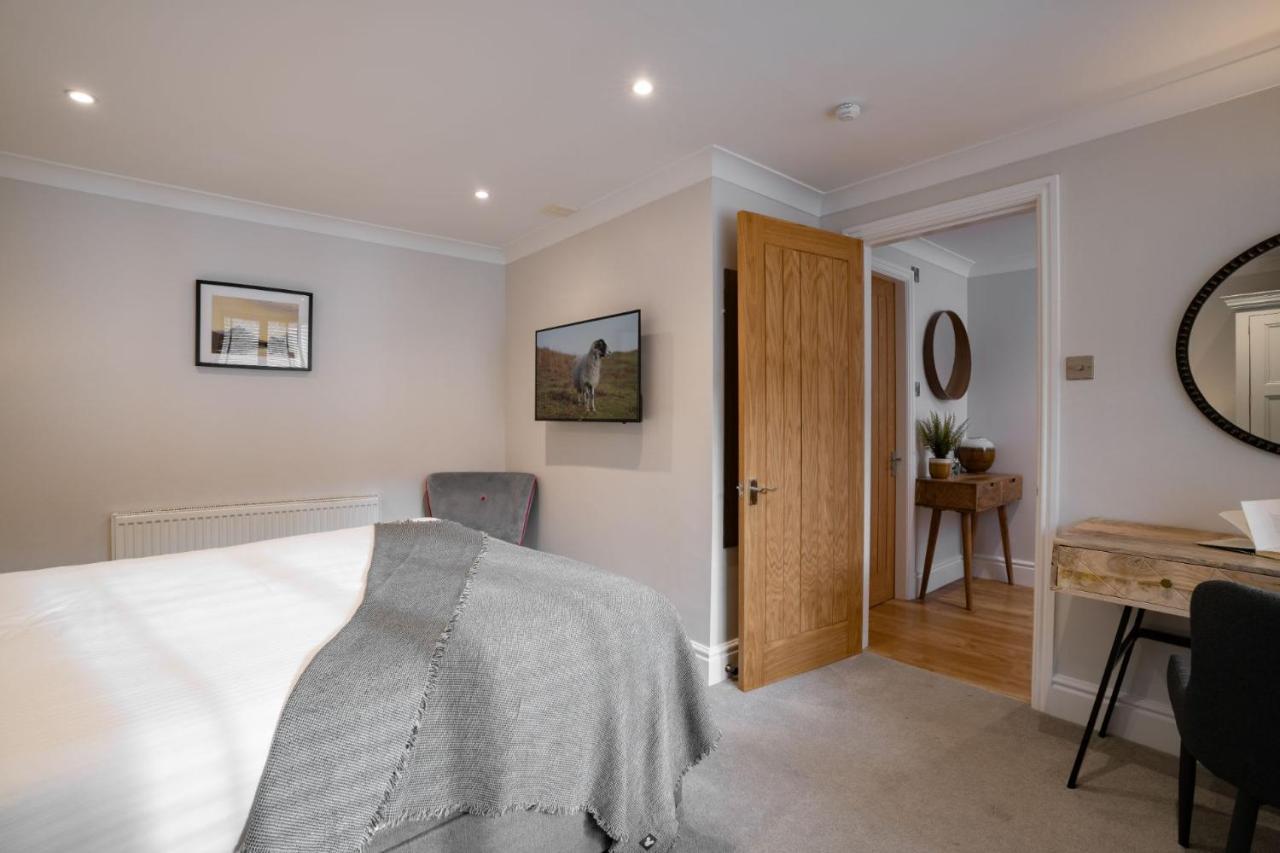 Spacious Property With Waterfall View By Letmestay Ambleside Eksteriør bilde
